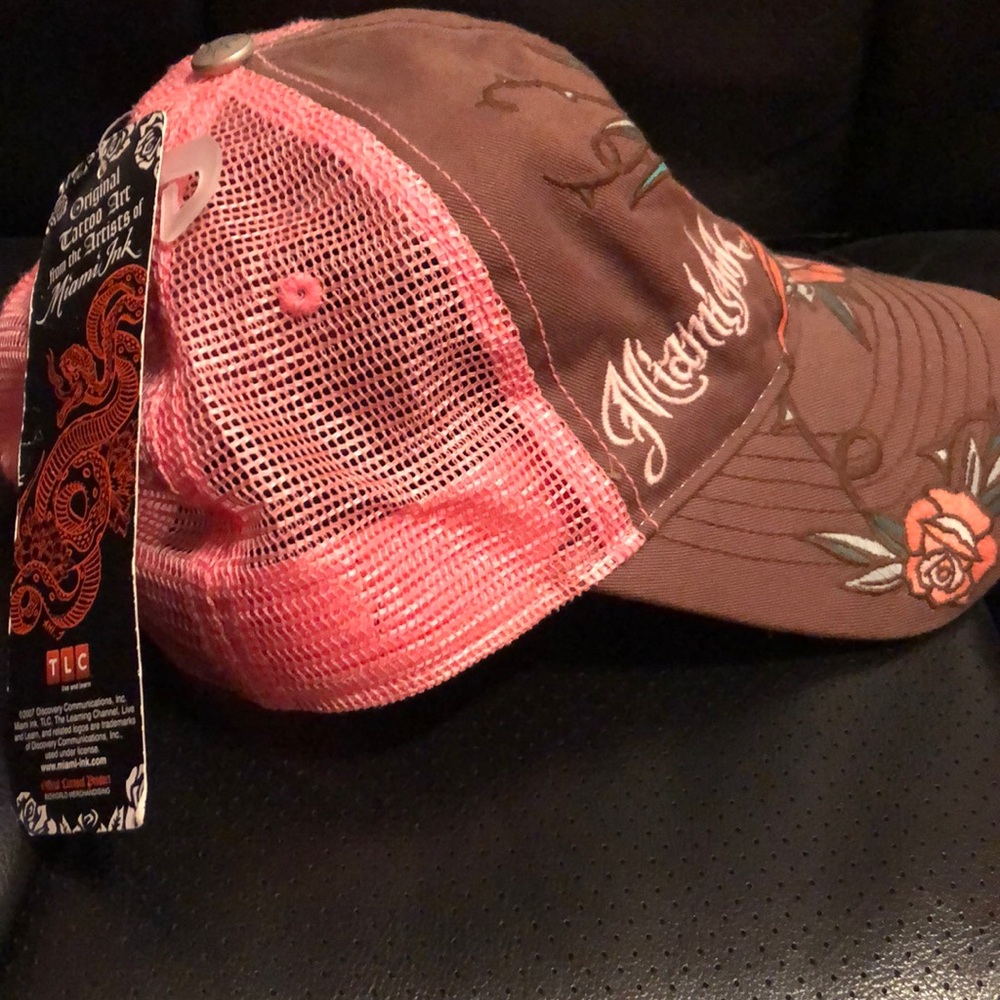 Miami Ink Hat - Picture 2 of 5